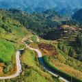 Winding hillside road supplied for Bắc Sum slope.